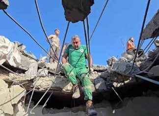 6 شهداء في قصف بيت عائلة الحناوي في جباليا البلد شمال غزة – التفاصيل والتحليلات news-10092024-005138