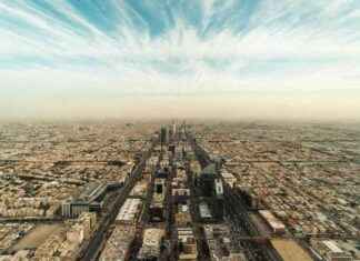 تسارع نمو القطاع غير النفطي في المملكة العربية السعودية news-03102024-232831