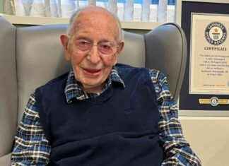 أعرف عن أكبر معمر في العالم: ولد عام غرق «تيتانيك» وعاش الحربين العالميتين news-26112024-174618