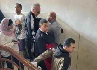 استدعاء خالد يوسف وزوجته للإدلاء بشهادتيهما في قضية عمر زهران