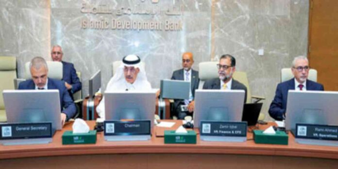 دعم البنك الإسلامي لأهداف التنمية بـ 1.4 مليار دولار لـ 8 دول أعضاء 14-8