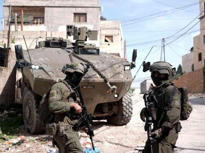 تطورات الضفة: هدم منازل لشهداء وأسرى واستشهاد فلسطيني بنابلس