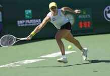 دورة إنديان ويلز: شفيونتيك تحقق فوزاً ساحقاً جديداً