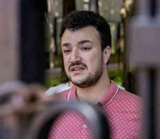 زوجة ناشط فلسطيني تعترف بسذاجتها في الأمن الأميركي