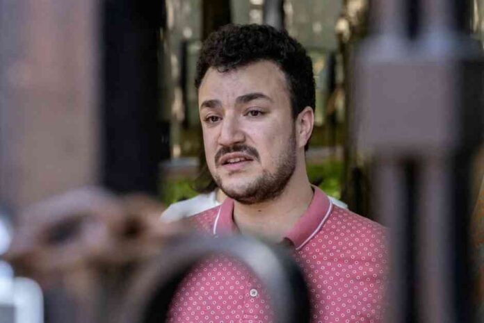 زوجة ناشط فلسطيني تعترف بسذاجتها في الأمن الأميركي