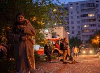 وابل مسيّرات يضرب كييف وتبادل الأسرى يستمر