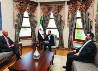 قاعدتان بحرية وجوية في سوريا: محاولات تركيا للتوسع العسكري