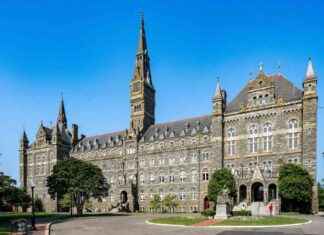 إفراج قاضية عن طالب مؤيد للفلسطينيين في جامعة جورج تاون