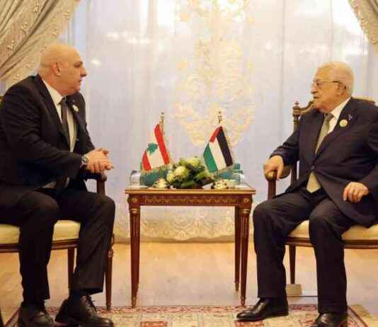 زيارة عباس إلى بيروت: هل يُطوى ملف السلاح الفلسطيني؟ – تحليل زيارة الرئيس الفلسطيني للعاصمة اللبنانية