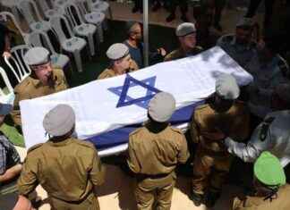 مقتل رقيب أول في اشتباكات جنوب غزة