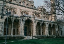 فتح الطيران بين مصر والسعودية: كيف يؤثر على السفر والاستثمار؟