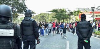 اعتداء شرطة أنغولا على متظاهرين سلميين: تقرير رايتس ووتش