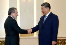 تعطل إيران المفاوضات وتتوقع عقوبات من الترويكا