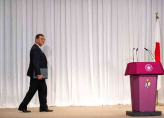 توقعات مستقبل رئيس الوزراء الياباني في المستقبل القريب