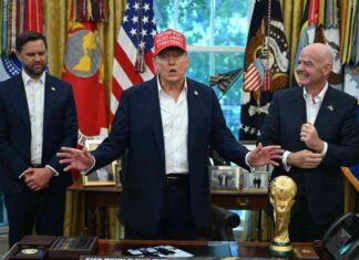 تصريحات ترامب بشأن حرب غزة وإغلاق طريق رئيسي بإسرائيل