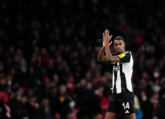 عرض ليفربول بقيمة 176 مليون دولار مع فحوصات طبية لإيزاك الاثنين 176