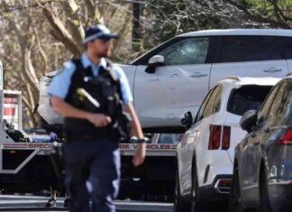 توقيف رجل اقتحم القنصلية الروسية بسيارته