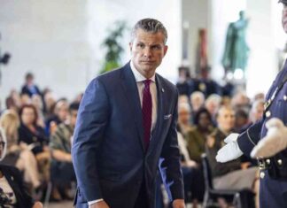 زيارة وزير الدفاع الأميركي إلى بورتوريكو