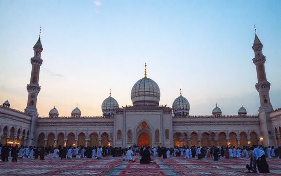 3 طرق لاختيار أفضل مكان لصلاة العيد* (X Ways)