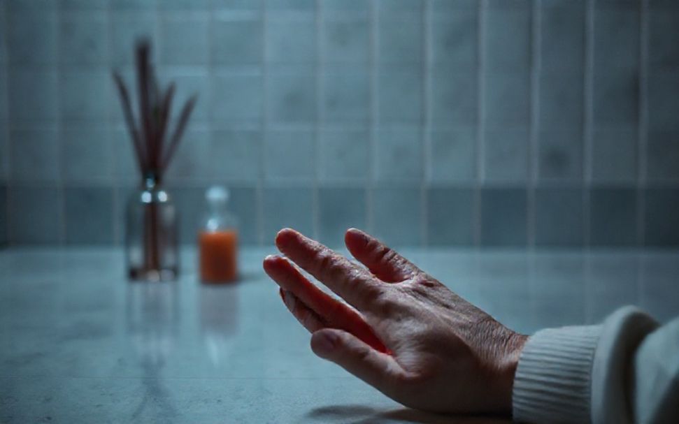 آلام الأسنان الليلية: كيفية تخفيفها بسرعة