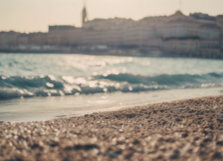 استمتع بأجواء مميزة على شاطئ مارسيليا بيتش 4