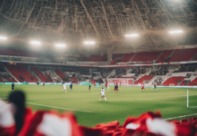 القنوات الناقلة لمباراة الأهلي وريال مدريد مباشرة ومضمونة