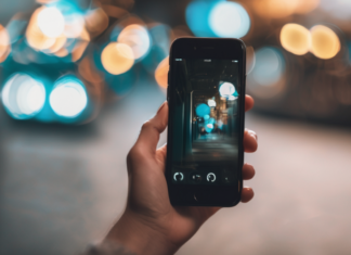 لماذا ينطفئ هاتفك عند 20% وكيف تصلح المشكلة نهائياً