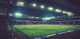 مباراة ليستر سيتي ضد أستون فيلا: تحليل الأداء والفرص