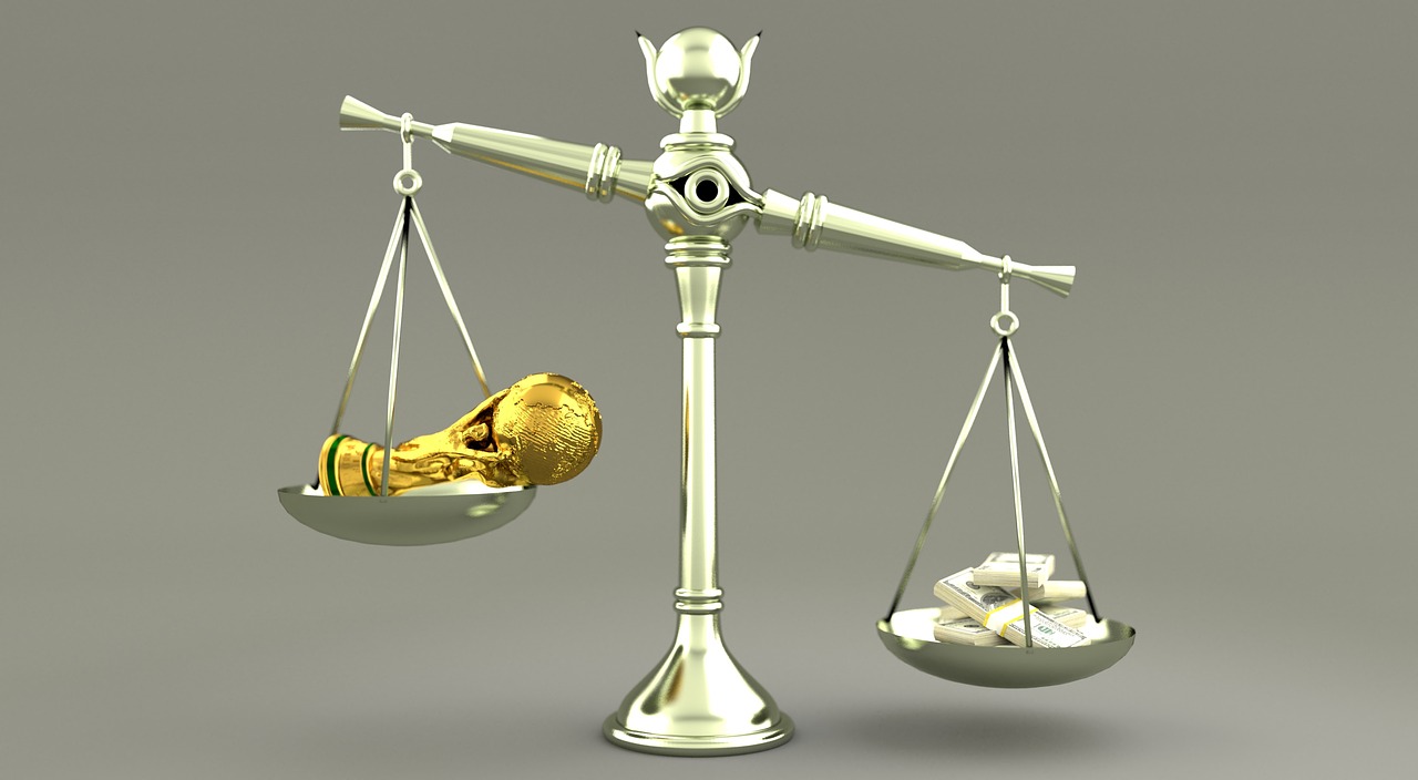 عمان والسعودية: مقارنة بين الفرص الاقتصادية والسياسية