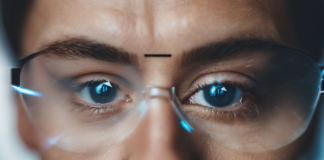 Face ID ضد بصمة الإصبع ورمز PIN: أي تقنية تحمي بياناتك أفضل؟