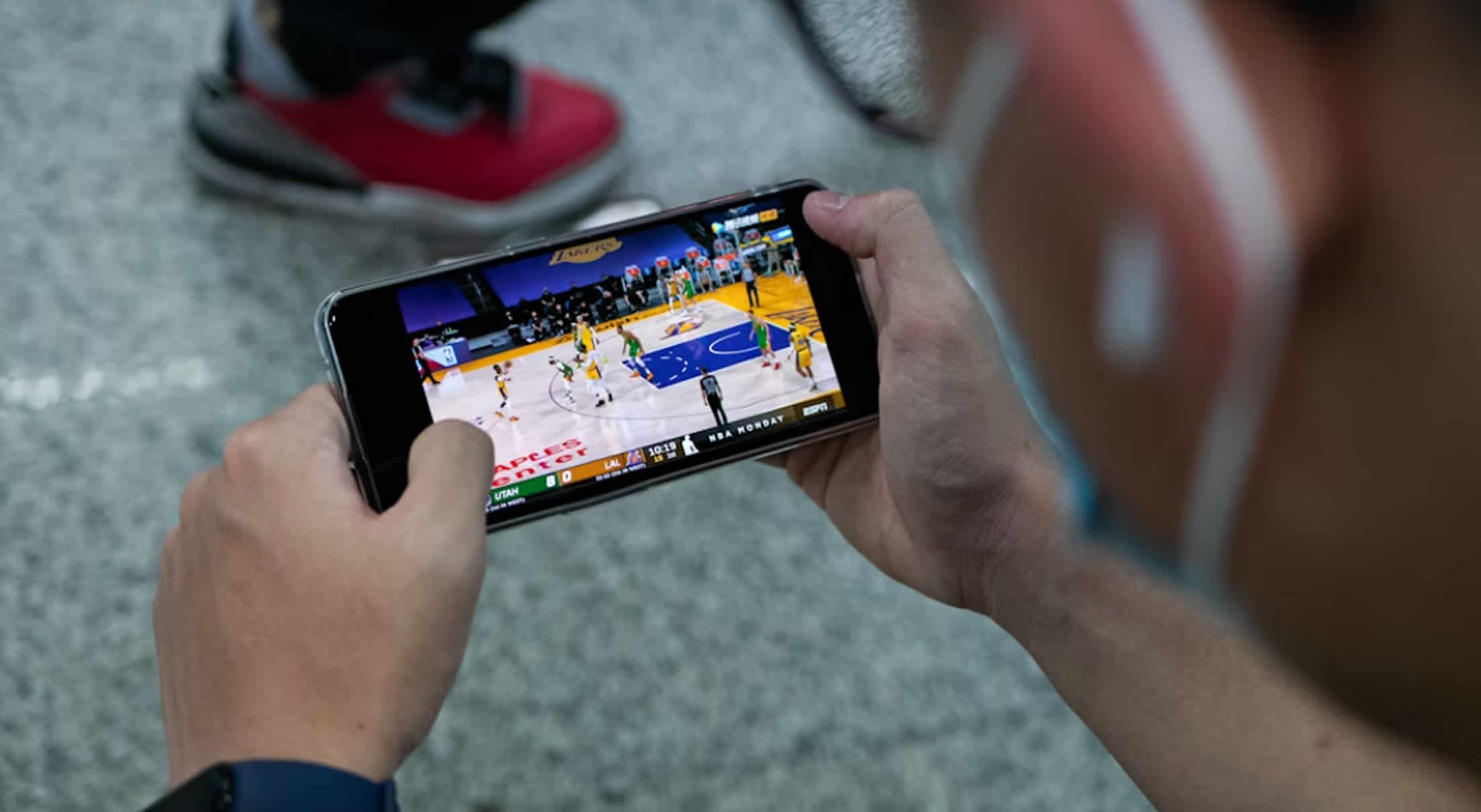 متابعة الأحداث الرياضية مع تطبيق Melbet