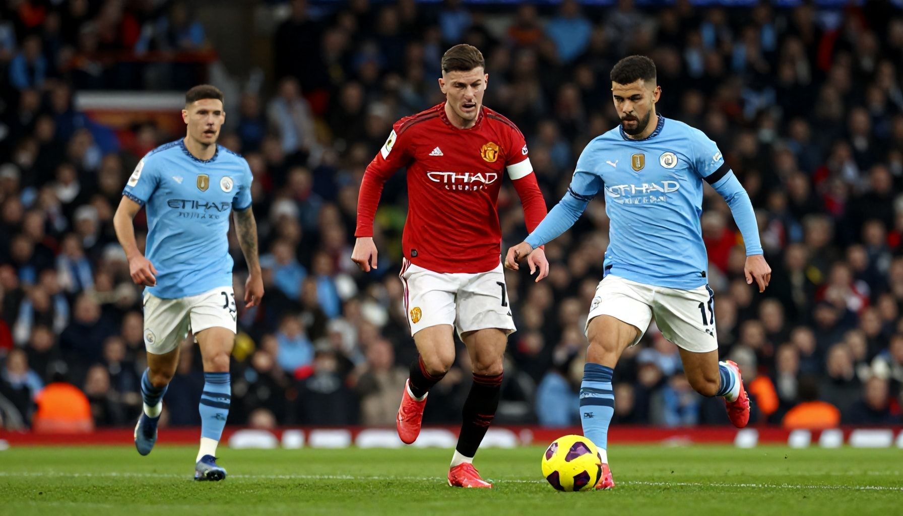 أسباب فوز مانشستر يونايتد وفق المحللين