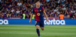 بيرسي تاو يحقق 10 أهداف في 15 مباراة مع بارسيلونا