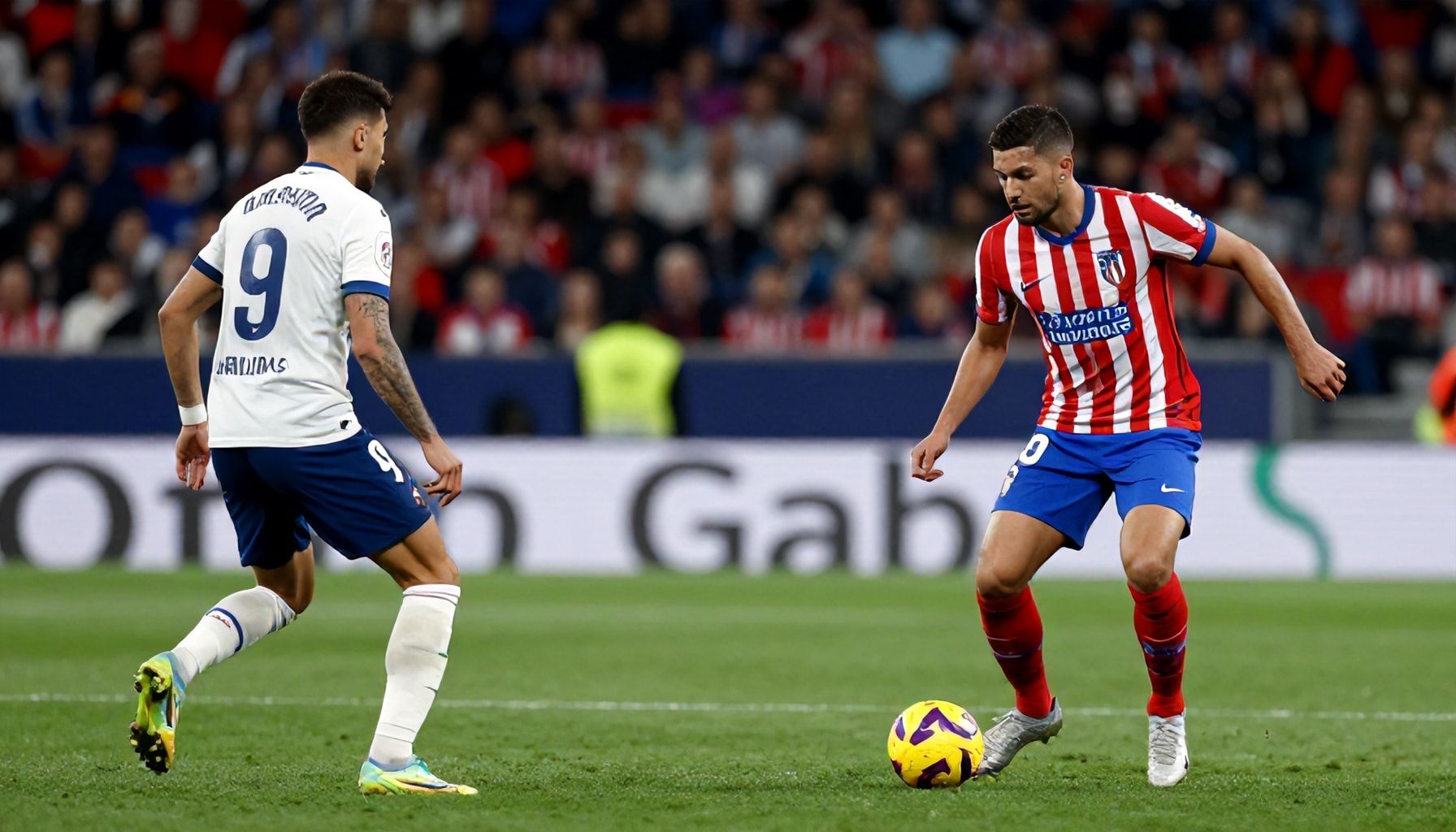 تحليل أداء الفريقين وتأثير الاستراتيجيات المستخدمة