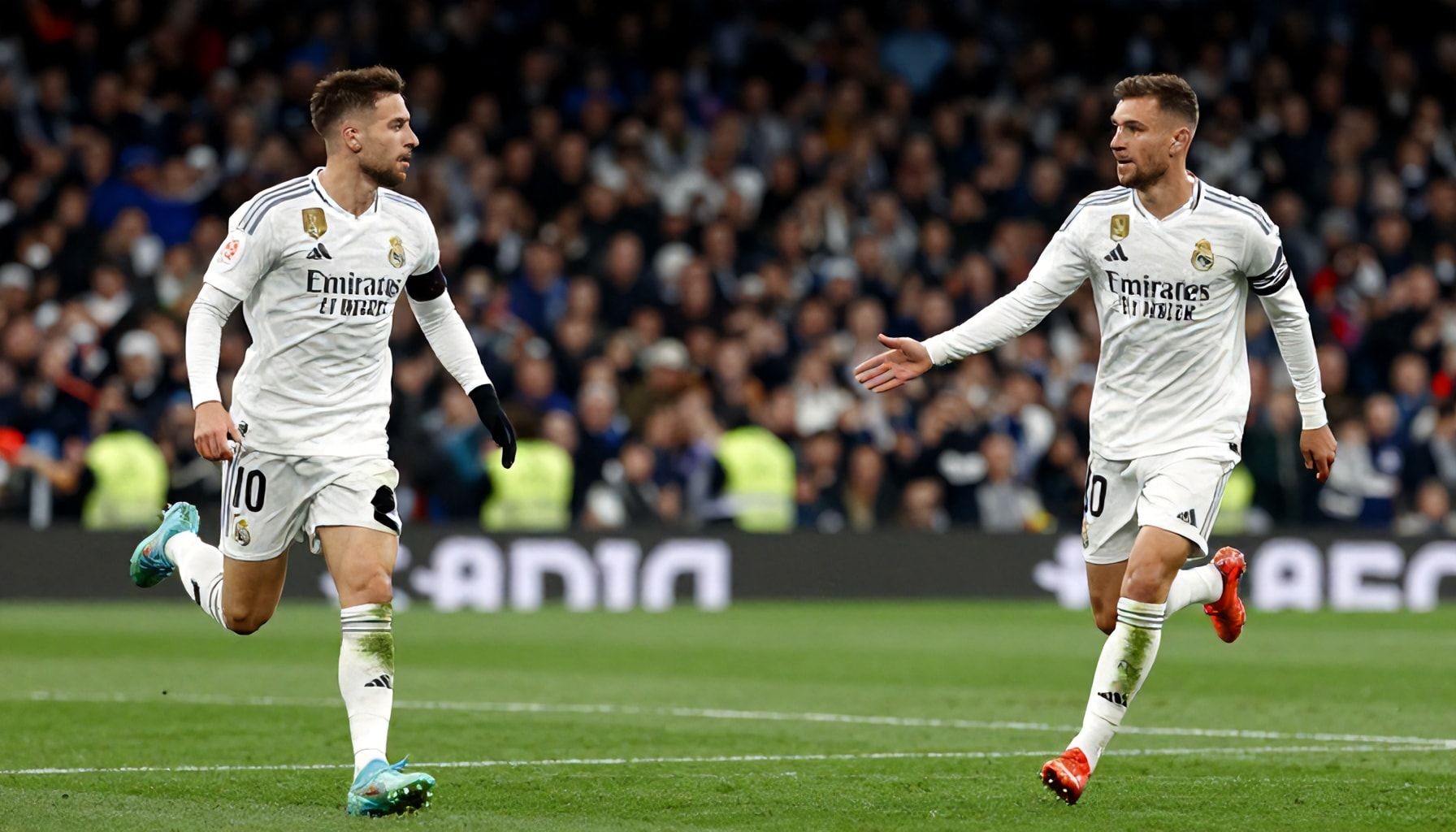 تحليل نقاط القوة والضعف في الفريقين