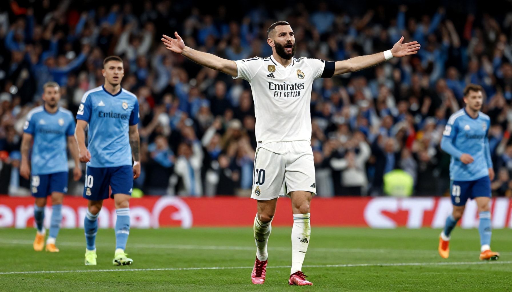 كاريم بنزيما يحرز هاتريك في الفوز الكبير