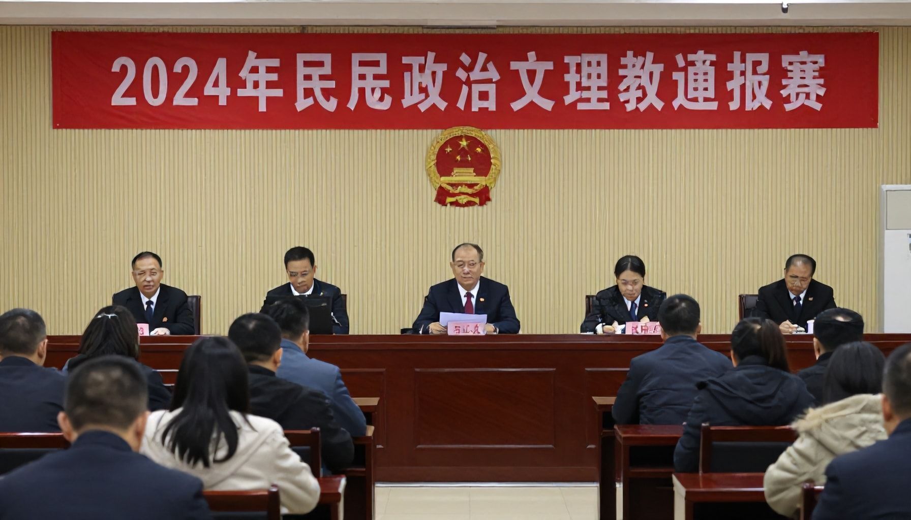 لجنة الانتخابات تعلن عن أسماء المرشحين في الانتخابات البلدية