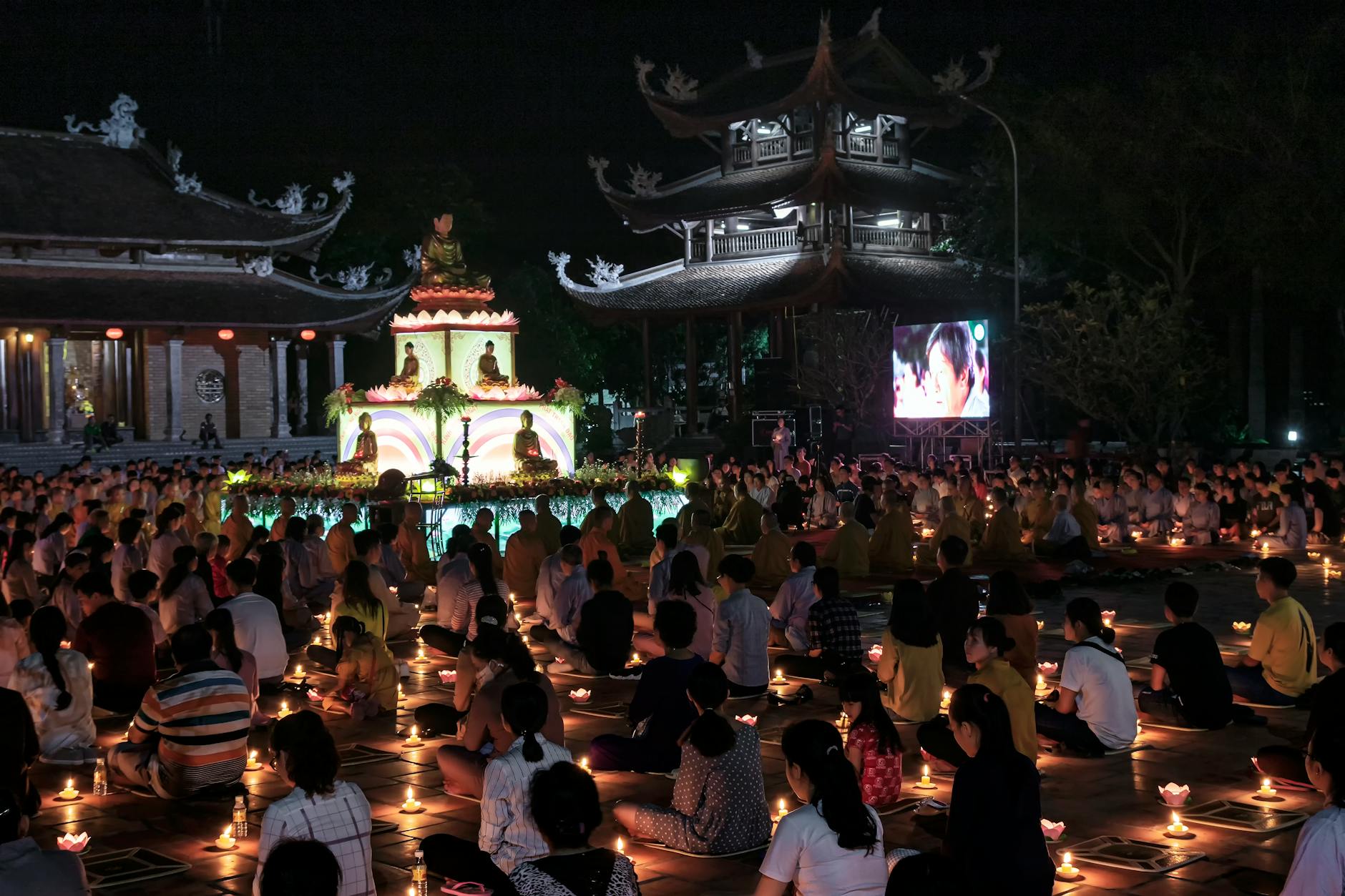 دعاء للمتوفي: كيف يمكن أن يجلب الراحة للقلب المكسور؟* (How Praying for the Departed Can Bring Peace to a Broken Heart)