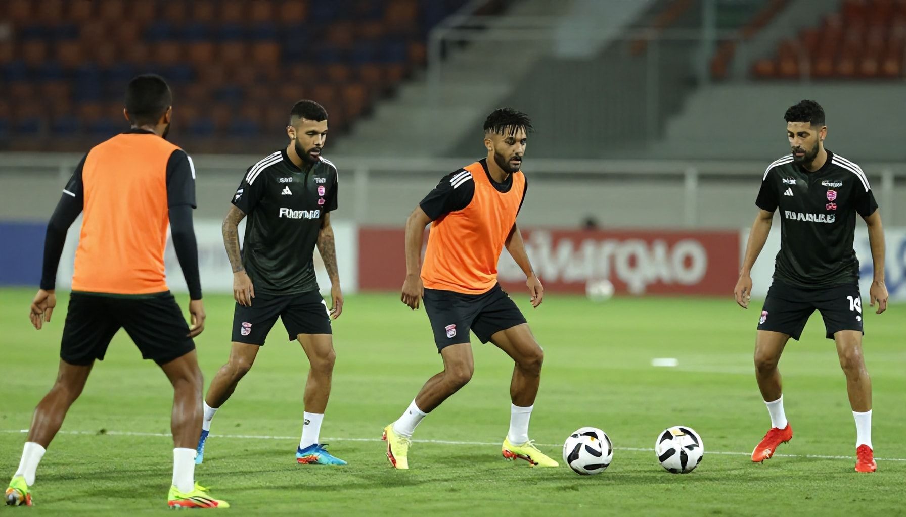 الجيش الملكي والأهلي يحددان مواعيد التدريبات النهائية قبل المواجهة التاريخية في الرياض