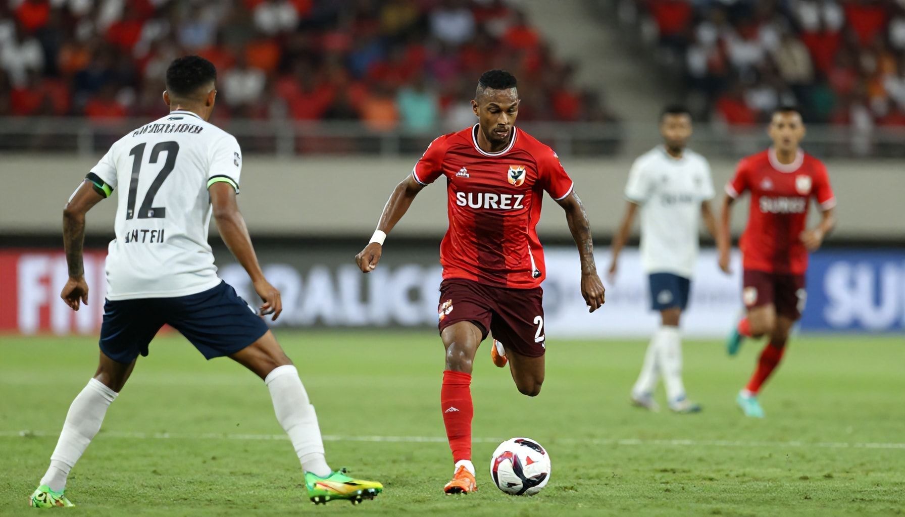 تكتيكات سواريز التي أحبطت خط وسط إنبي