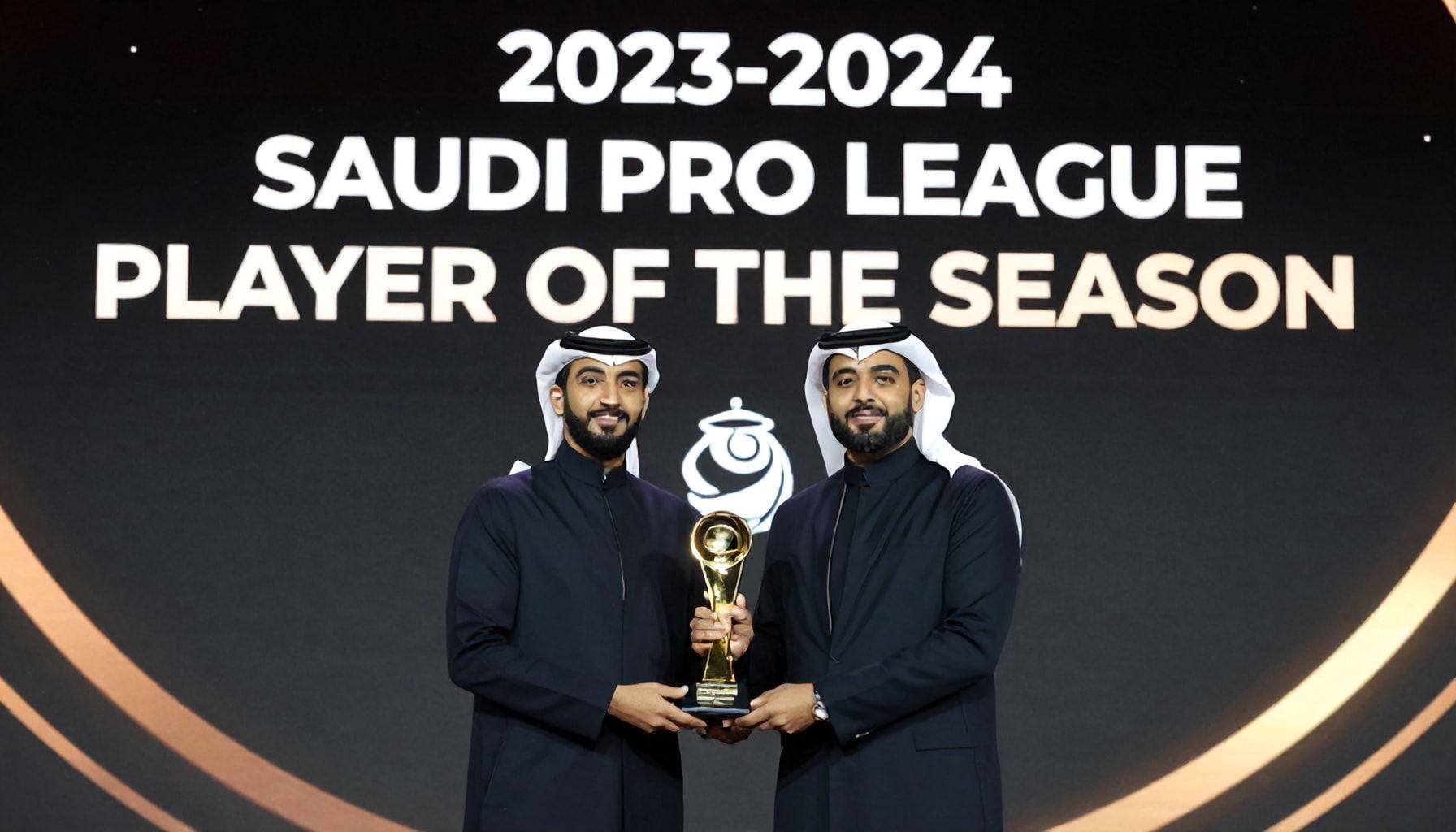سعود عبد الحميد يتوج أفضل لاعب في الدوري السعودي لموسم 2023–2024