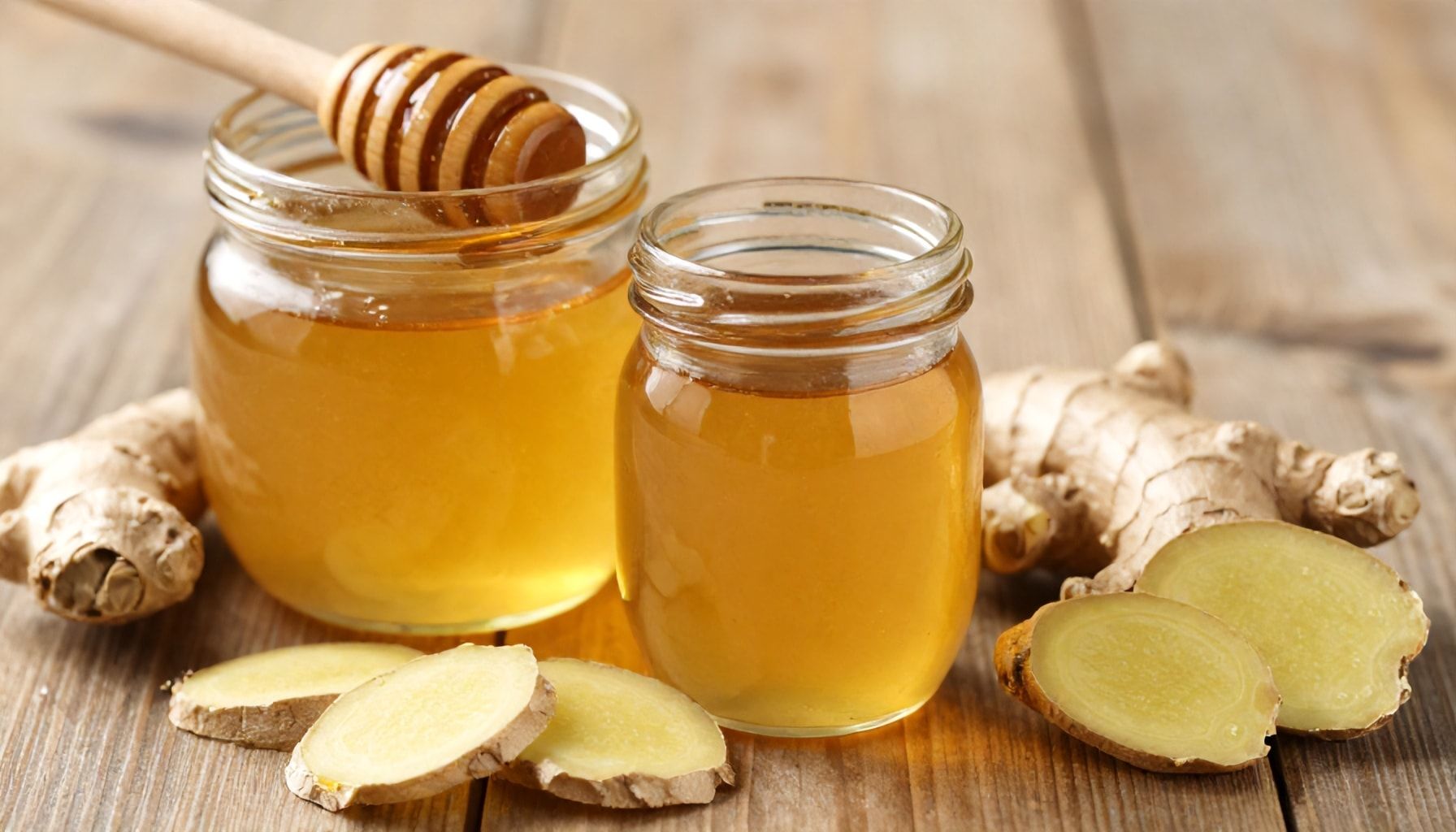 كيف يعمل العسل والزنجبيل على استعادة الصوت