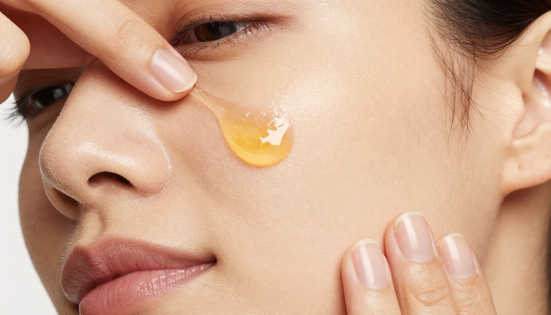 كيف تعمل الزيوت الطبيعية على استعادة رطوبة الجلد